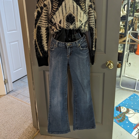 Ladies "One" Brand Jeans Size 29 Like New! - Picture 4 of 5